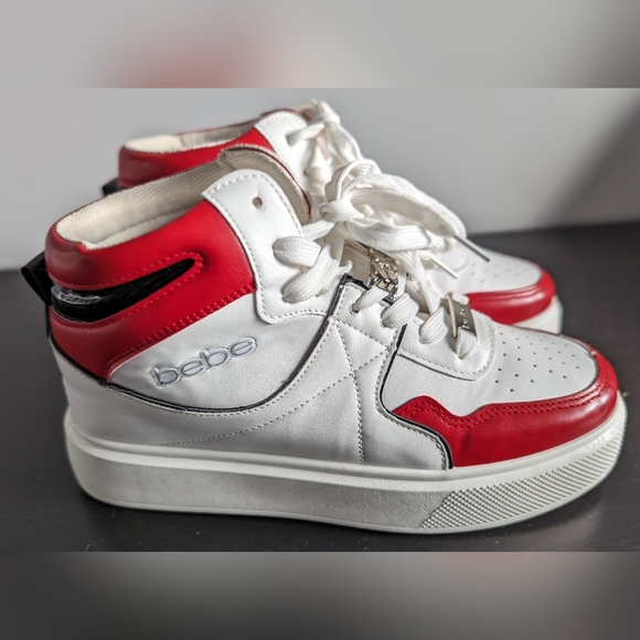 NWOT Bebe Monah shoes. Size 8 - Picture 4 of 13